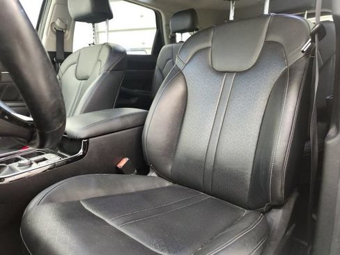 Used 2023 Kia Sorento SX FWD image 15