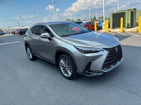 Used 2022 Lexus NX 350h AWD image 2