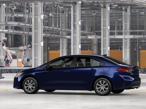 New 2026 Toyota Corolla LE FWD image 5