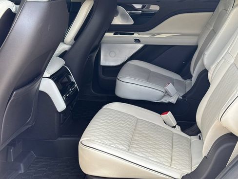 Used 2020 Lincoln Aviator Black Label w/ Dynamic Handling Package AWD/4WD image 19
