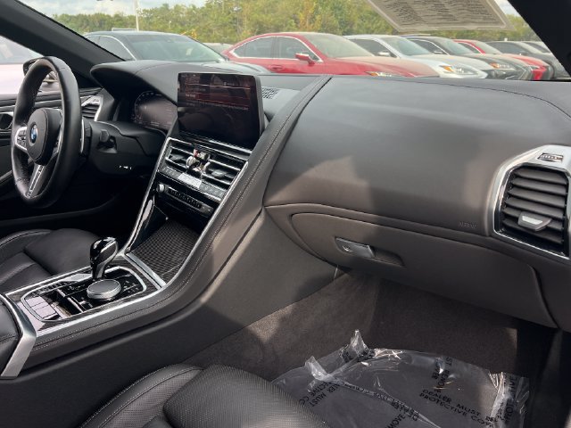 Used 2024 BMW M850i xDrive Convertible w/ M Sport Professional Package AWD/4WD image 15