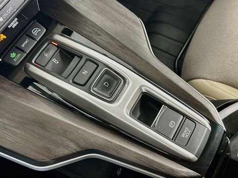 Used 2018 Honda Clarity Plug-In Hybrid image 23