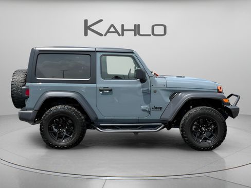 Used 2024 Jeep Wrangler Sport AWD/4WD image 5