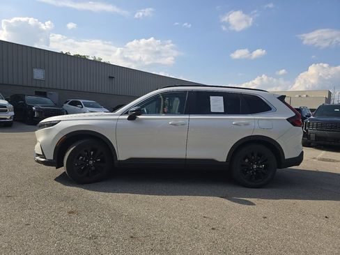 Used 2023 Honda CR-V Sport Touring image 12