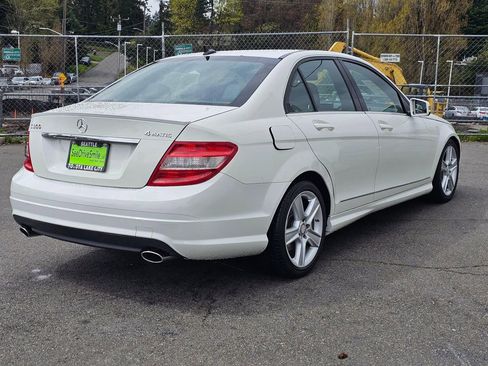 Used 2011 Mercedes-Benz C 300 4MATIC Sedan image 7