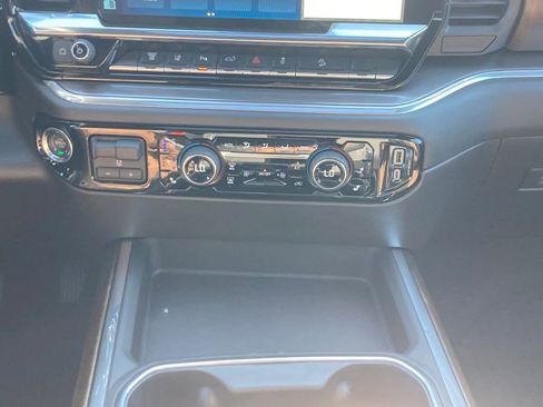 New 2025 Chevrolet Silverado 2500 High Country w/ High Country Premium Package image 19