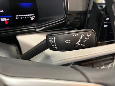New 2025 Volkswagen Taos S AWD/4WD image 18