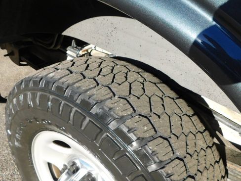 Used 2017 Chevrolet Express 3500 LT w/ LT Preferred Equipment Group image 40