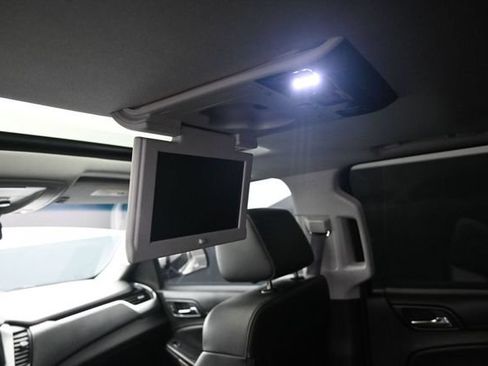Used 2016 Chevrolet Suburban LT AWD/4WD image 22