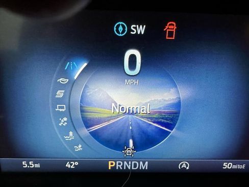 New 2025 Ford Ranger XLT w/ Equipment Group 301A High image 48