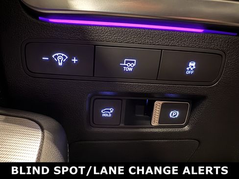 Used 2025 Hyundai Palisade Calligraphy image 12