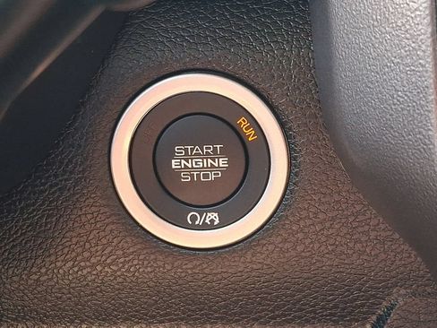 Used 2025 RAM 2500 Big Horn AWD/4WD image 28