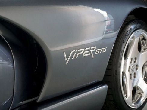 Used 2000 Dodge Viper GTS image 48