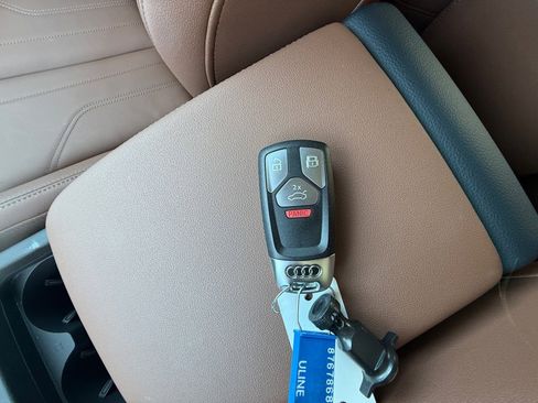 Used 2025 Audi Q5 2.0T Premium Plus w/ Premium Plus Package image 34