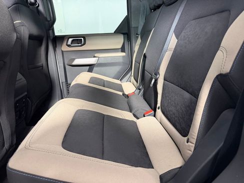 Used 2022 Ford Bronco Wildtrak image 26