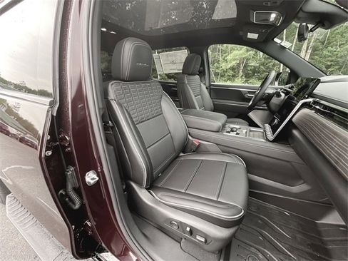 New 2025 GMC Sierra EV Denali image 28