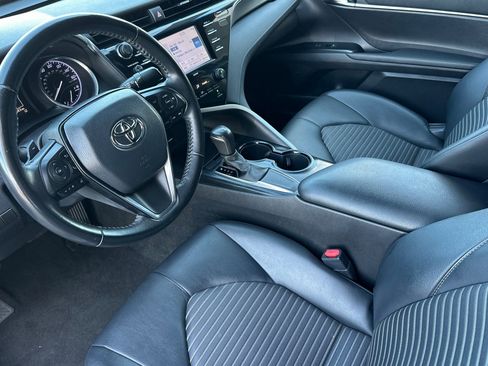 Certified 2020 Toyota Camry SE w/ Carpet Mat Package image 9