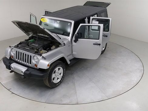 Used 2012 Jeep Wrangler Unlimited Sahara w/ Dual Top Group image 52