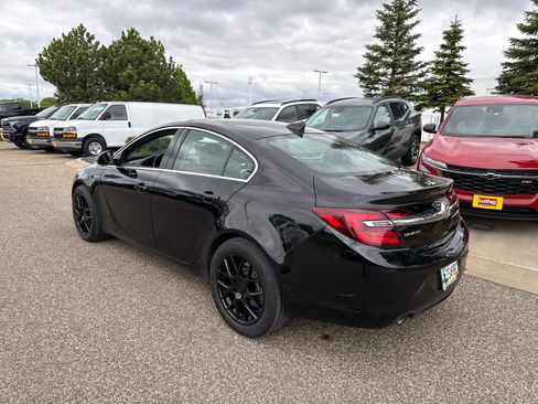 Used 2016 Buick Regal FWD image 5
