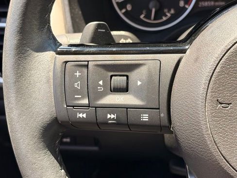 Used 2023 Nissan Rogue SL w/ SL Premium Package FWD image 15