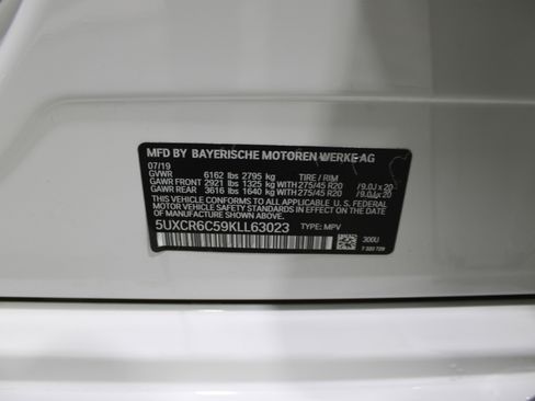 Used 2019 BMW X5 xDrive40i w/ M Sport Package image 39