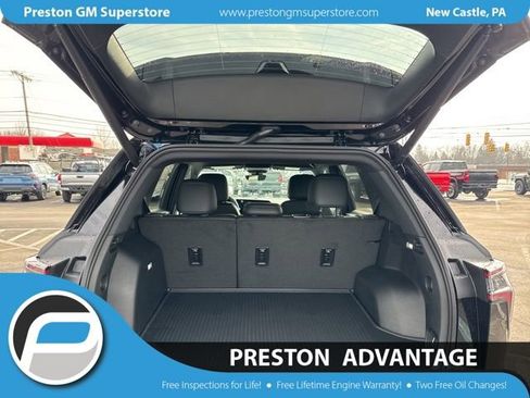 New 2026 Chevrolet Equinox LT w/ Convenience Package II AWD/4WD image 4