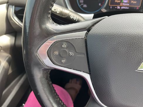 Used 2020 Chevrolet Traverse LT image 39