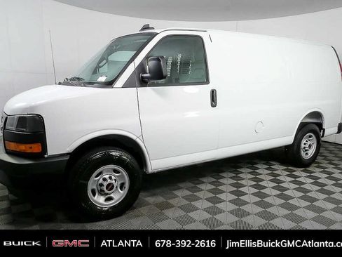 New 2025 GMC Savana 2500 w/ Driver Convenience Package RWD image 21
