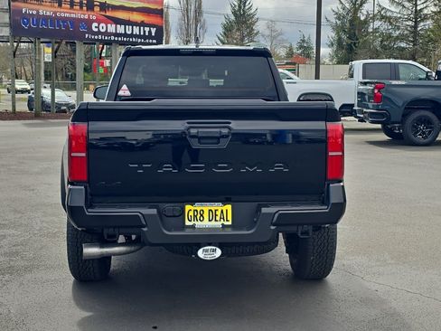 New 2026 Toyota Tacoma TRD Off-Road AWD/4WD image 8