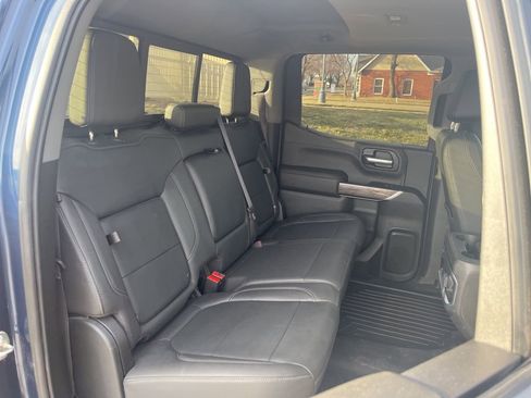 Used 2022 Chevrolet Silverado 1500 LTZ w/ LTZ Premium Package image 19