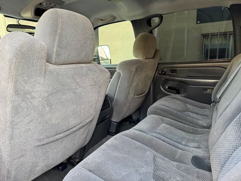 Used 2006 Chevrolet Silverado 2500 LT w/ Heavy-Duty Power Package image 33