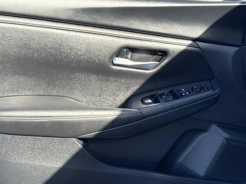 Certified 2024 Nissan Sentra SV image 18