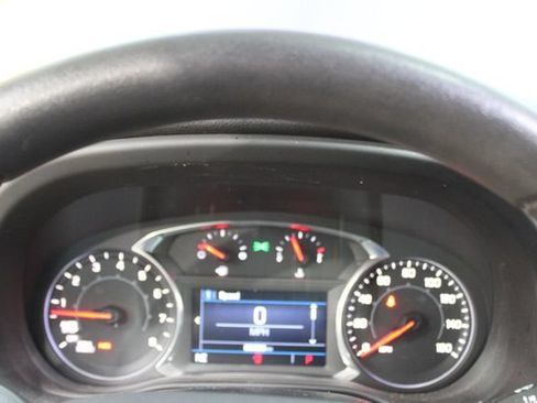 Used 2021 GMC Acadia SLE w/ GMC Pro Grade Package AWD/4WD image 18