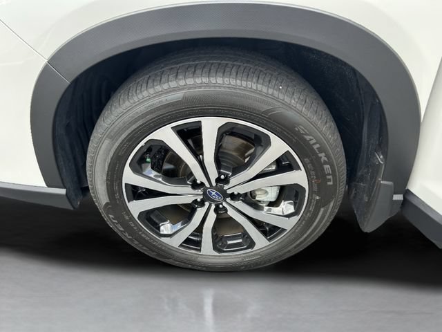 Used 2023 Subaru Forester Limited w/ Popular Package #3 AWD/4WD image 40