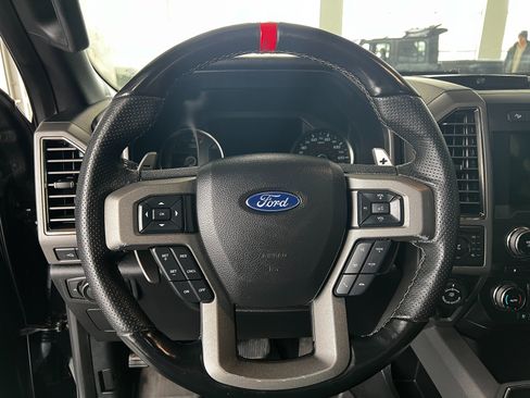 Used 2018 Ford F150 Raptor w/ Equipment Group 802A Luxury image 10