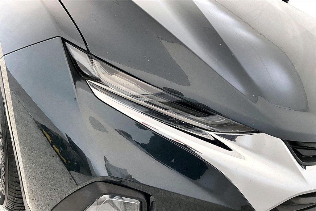 Used 2020 Chevrolet Blazer LT FWD image 34