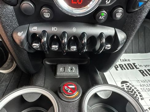 Used 2013 MINI Cooper S FWD image 19