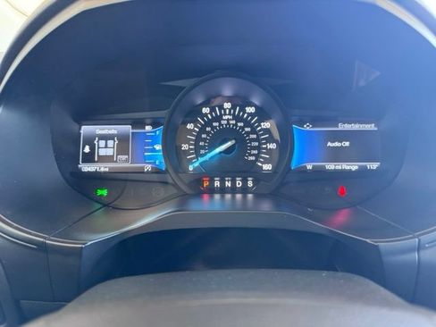 Certified 2022 Ford Edge Titanium AWD/4WD image 18