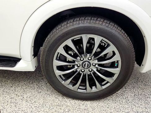 Used 2024 Nissan Armada Platinum w/ Captain's Chairs Package image 9