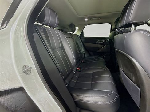 Used 2020 Land Rover Range Rover Velar S image 29