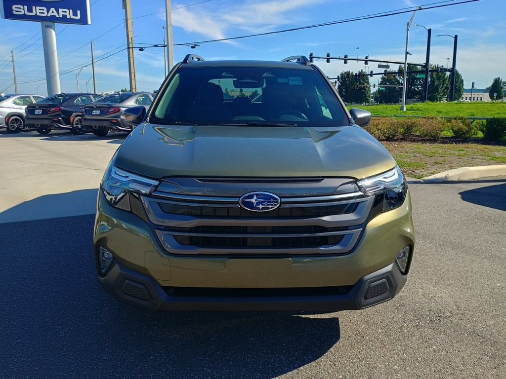 New 2026 Subaru Forester Premium AWD/4WD image 2