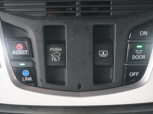 Used 2021 Acura RDX A-Spec FWD image 30