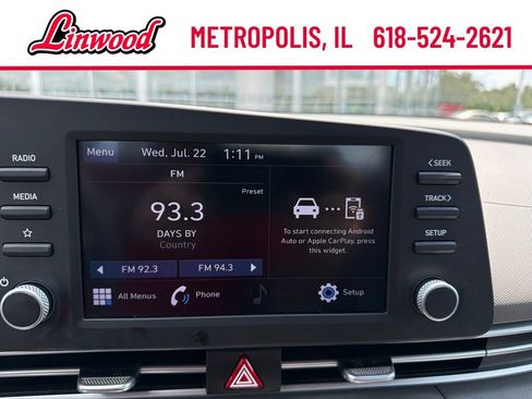 Used 2022 Hyundai Elantra SE FWD image 24