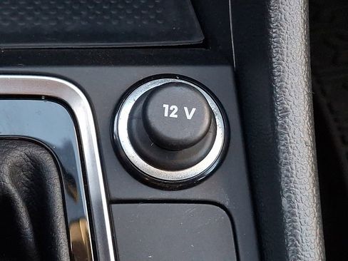 Used 2021 Volkswagen Jetta S w/ Driver Assistance Package image 21