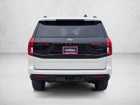 New 2026 Ford Expedition Tremor image 7