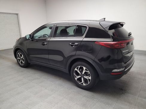 Used 2020 Kia Sportage LX FWD image 3