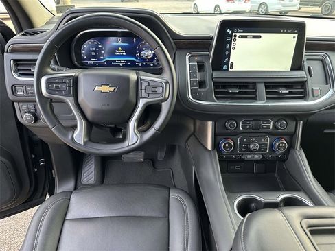 Used 2023 Chevrolet Tahoe LT image 2