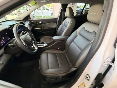 Used 2025 Chevrolet Trax ACTIV w/ Driver Confidence Package FWD image 10