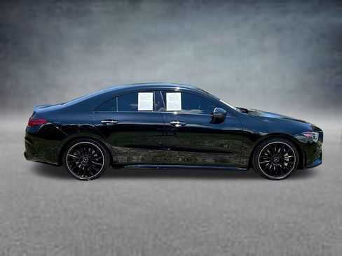 Used 2023 Mercedes-Benz CLA 35 AMG 4MATIC image 4