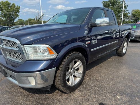Used 2014 RAM 1500 Laramie AWD/4WD image 9